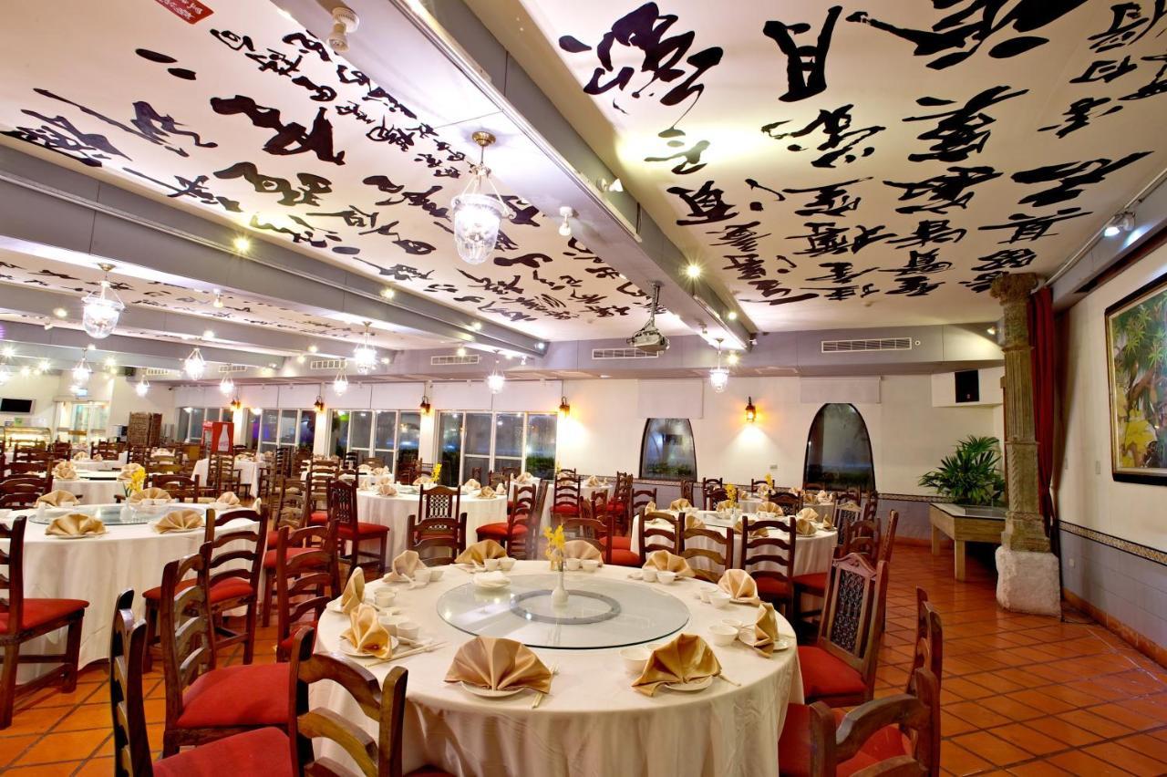 プロミスドランド リゾート&ラグーン 寿豊郷 エクステリア 写真 Interior of a restaurant in Beijing